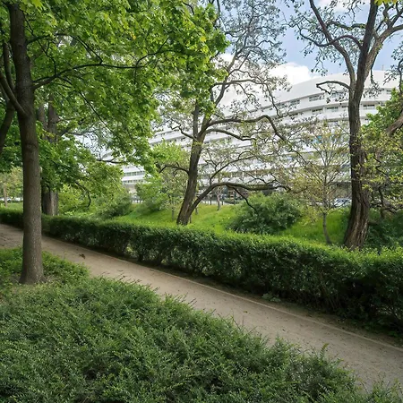 Apartamento Modern In The Center Of With Air Conditioning And Balcony By Renters